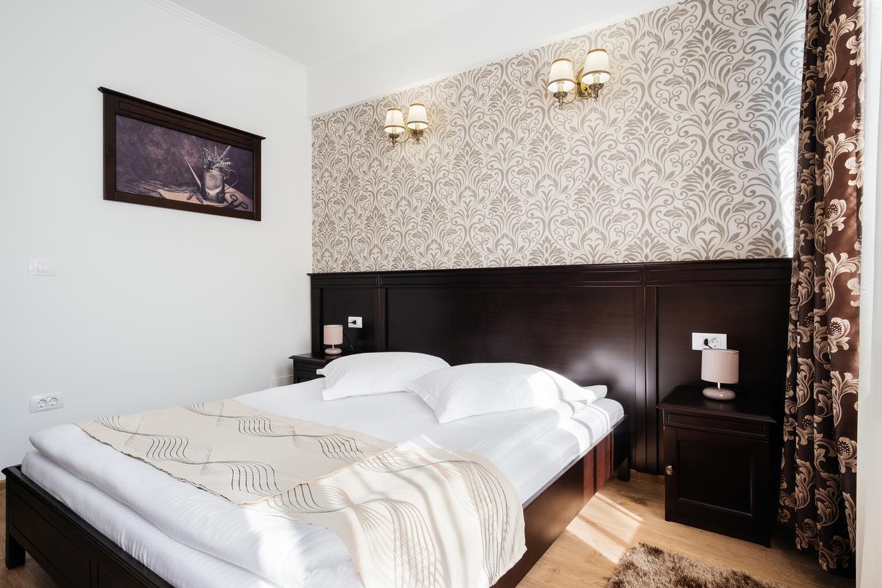 Hotel Turist Fălticeni Eksteriør bilde