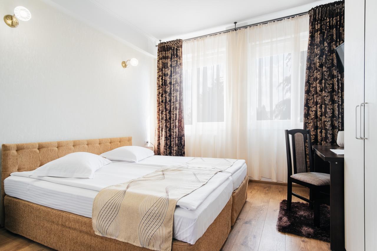 Hotel Turist Fălticeni Eksteriør bilde